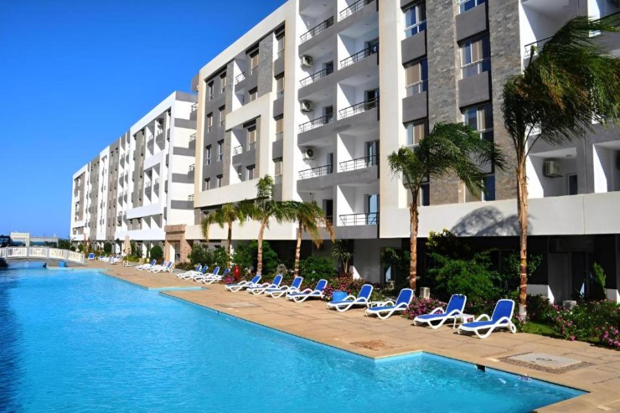 Queen T Fanadir Suites All Inclusive Resort